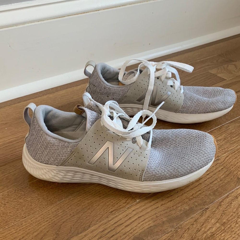 New Balance Tennis Shoes